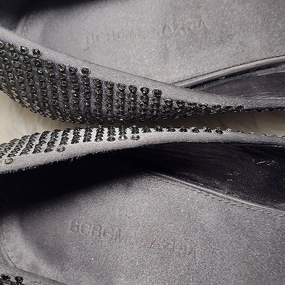 BCBG MaxAzria Gray Sparkling Flats - Picture 8 of 14